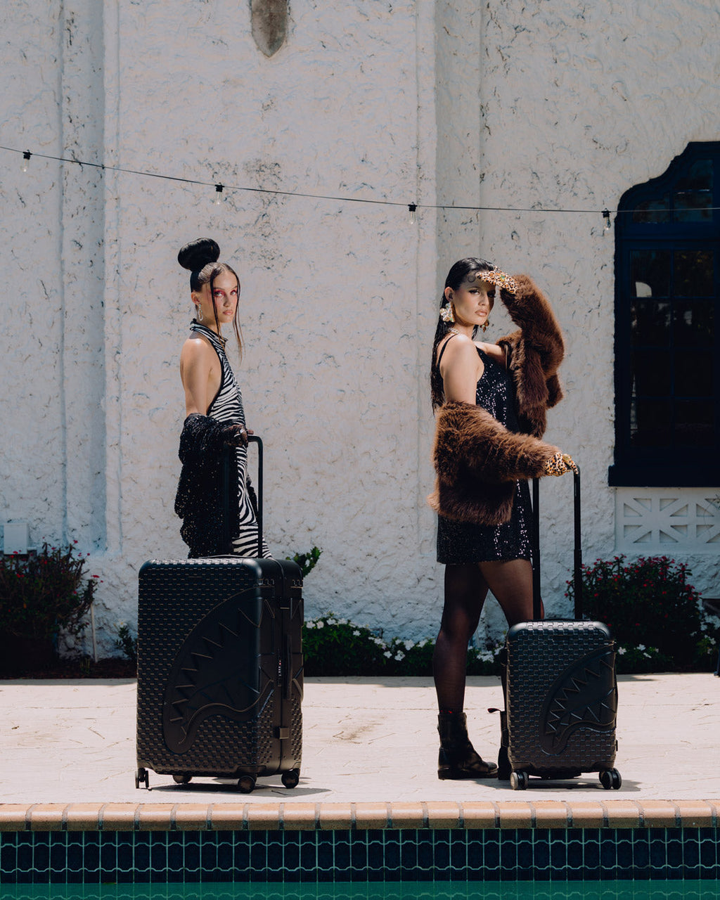 THE GHOST MAISON SHARKITECTURE FULL-SIZE LUGGAGE