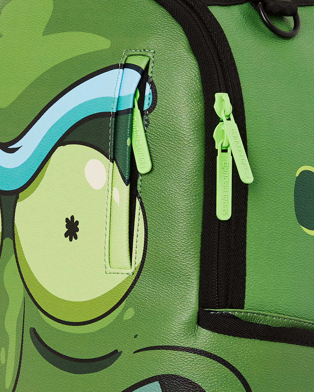 RICK & MORTY PICKLE SHARKBITE BACKPACK (DLXV)
