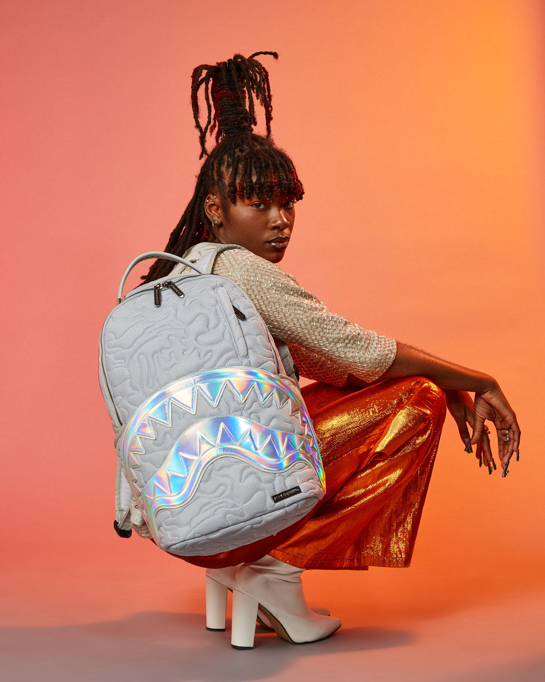 MIRASHAKU IRIDESCENT QUILT BACKPACK