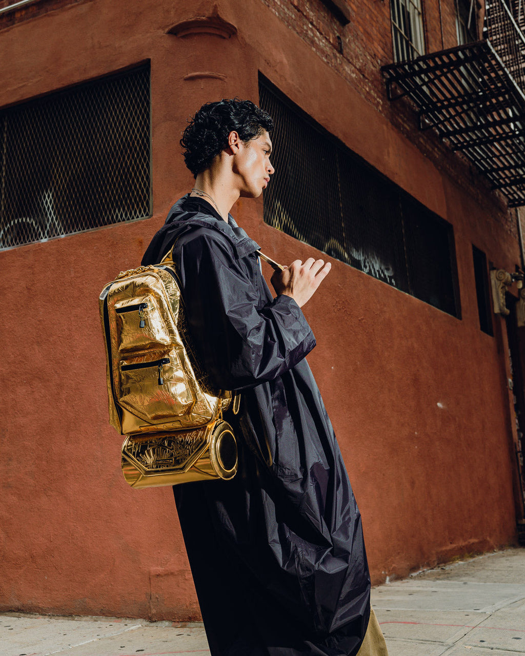 DUNE FREMKIT BACKPACK + CROSSBODY (DESERT SPICE)