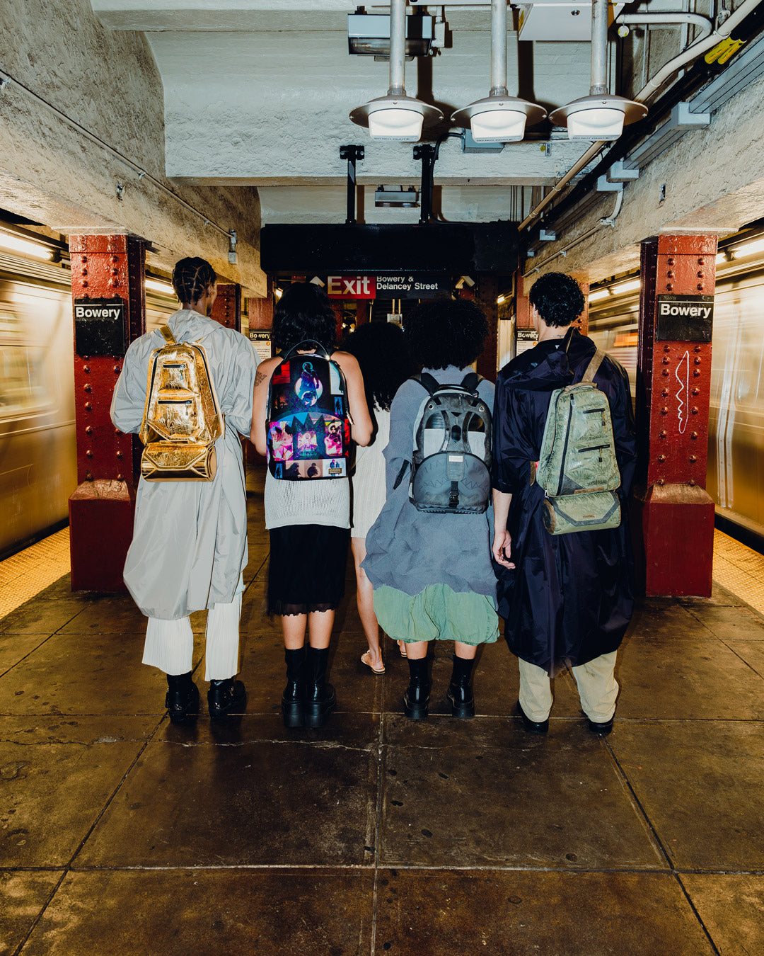 DUNE FREMKIT BACKPACK + CROSSBODY (DESERT SAND)