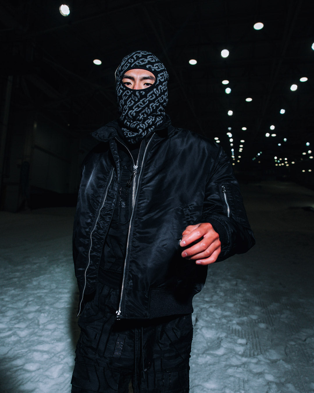 MAGNETIC PULSE SKI MASK