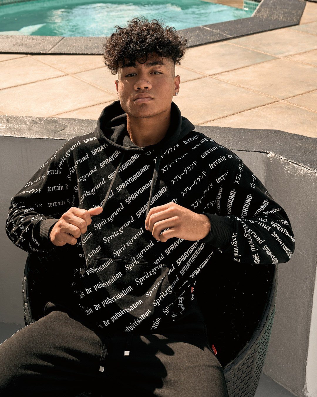 SG LOGO REPEAT HOODIE PULLOVER BLACK