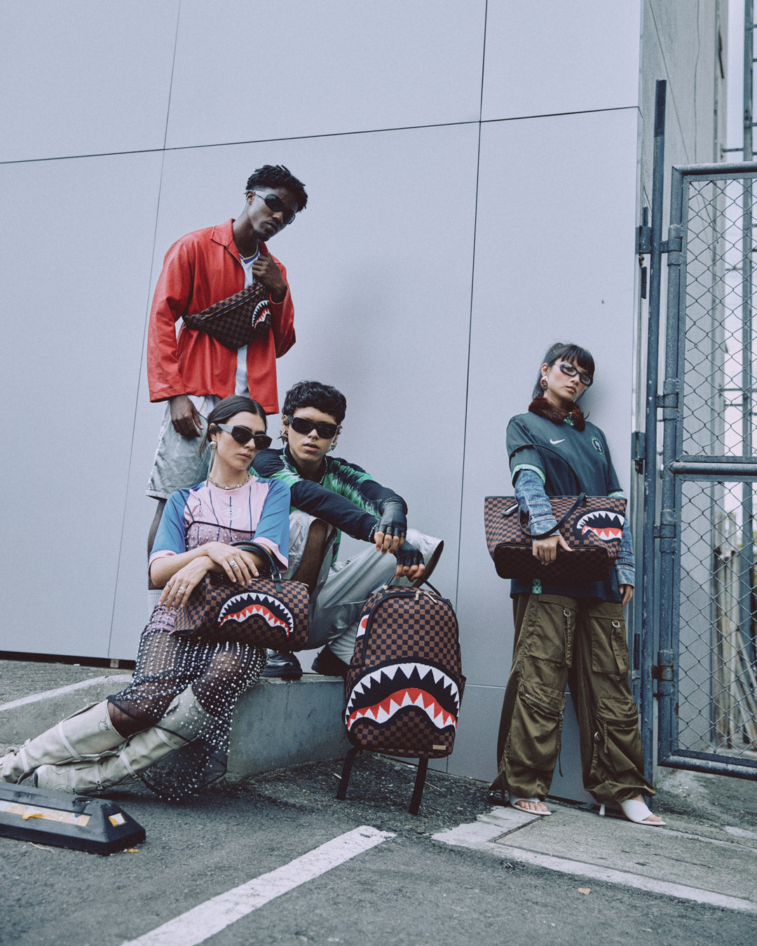 KYOTOKNIT SHARKS IN PARIS TOTE