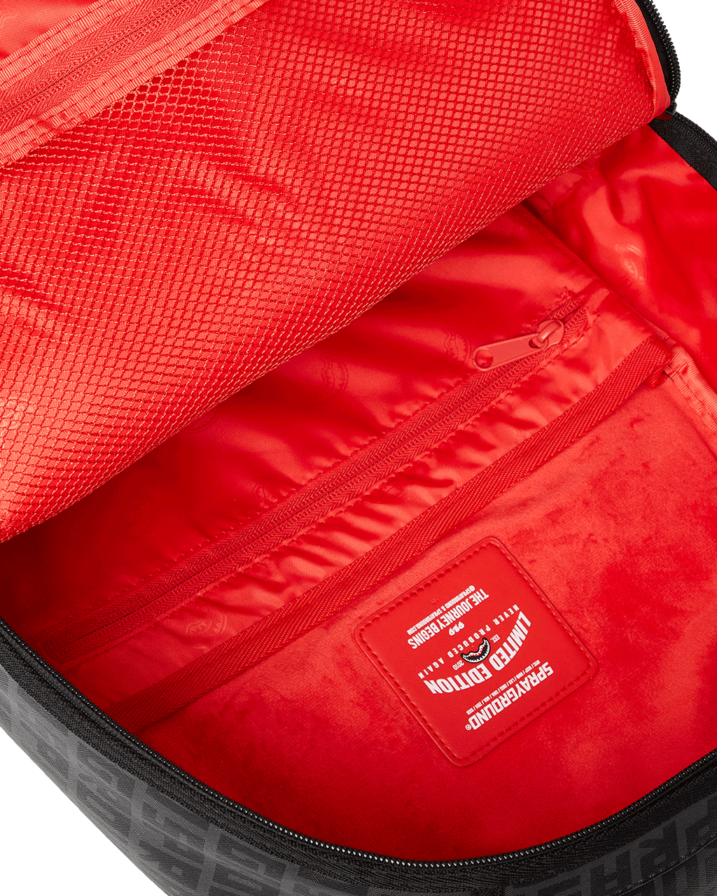 SHARK CENTRAL DOUBLE TROUBLE DLXSV BACKPACK