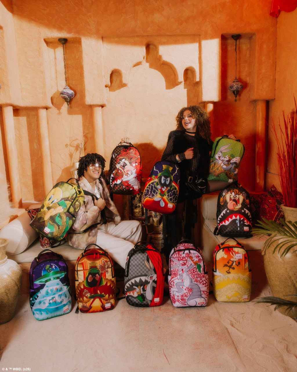 LOONEY TUNES TAZ MAYHEM BACKPACK