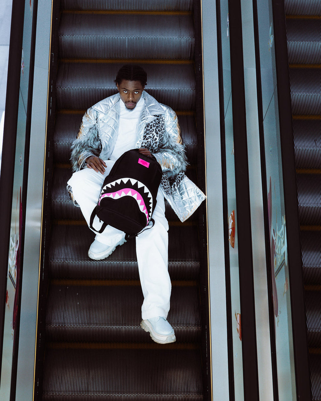 SHARK CENTRAL 2.0 NEON VENOM BACKPACK