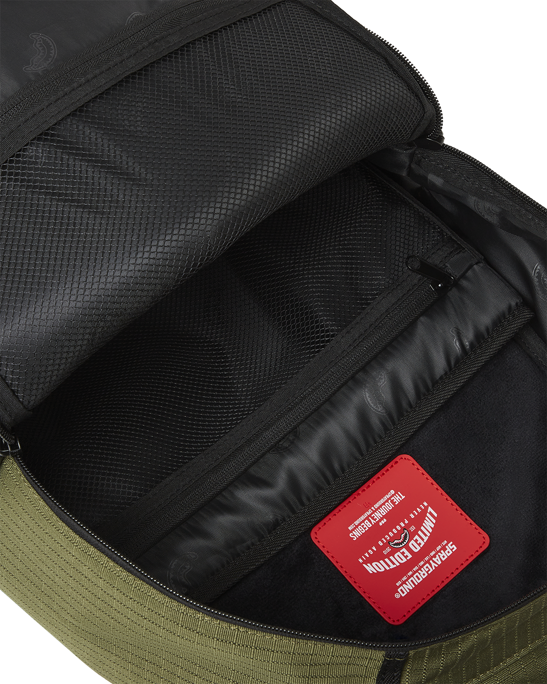 SHARK CENTRAL AIRBORNE BACKPACK