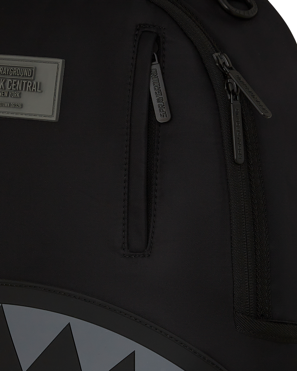SHARK CENTRAL PULSE 2.0 BACKPACK
