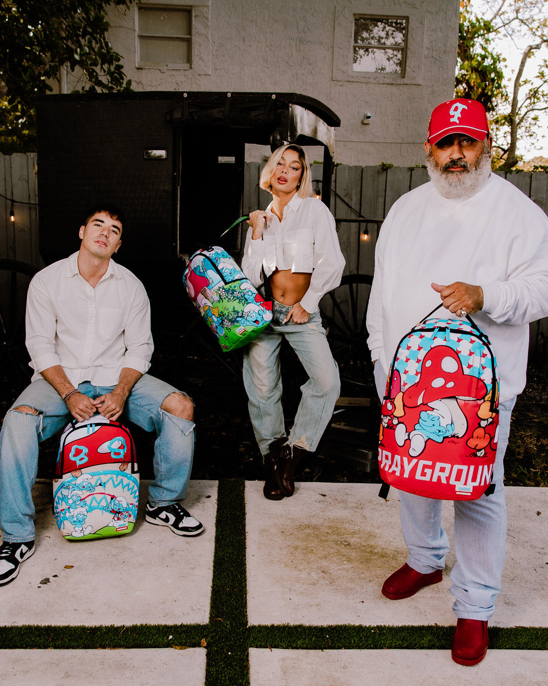 SMURFS IN THE GARDEN BACKPACK